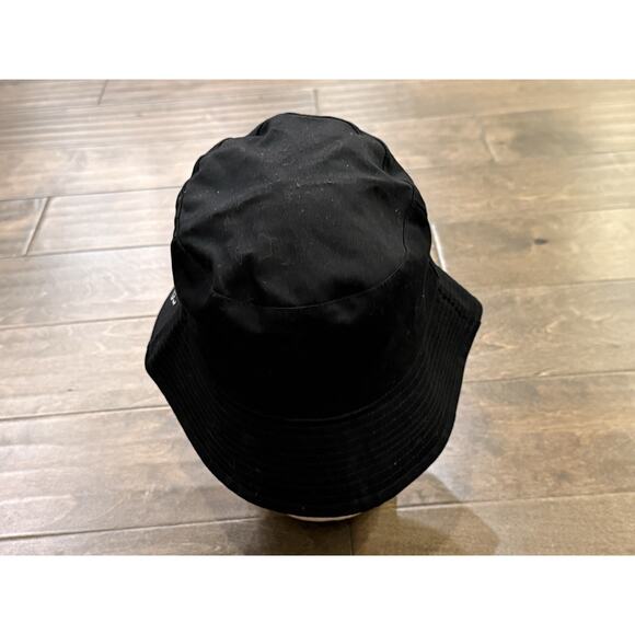 Disney Parks Black Reversable All Over Print Bucket Hat Peace Sign Mickey Mouse - Picture 5 of 8